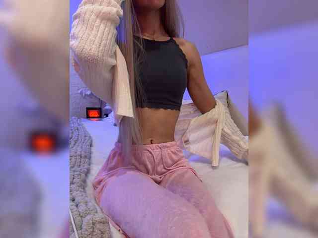 PauLiiine webcam