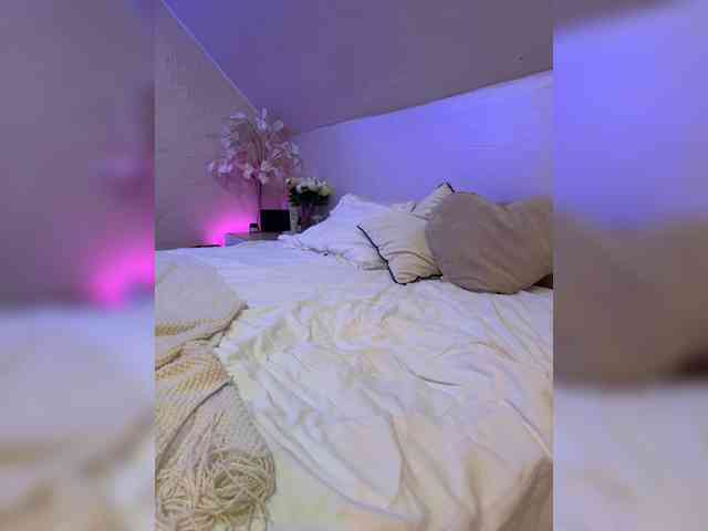 PauLiiine webcam