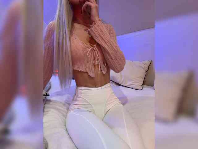 PauLiiine webcam