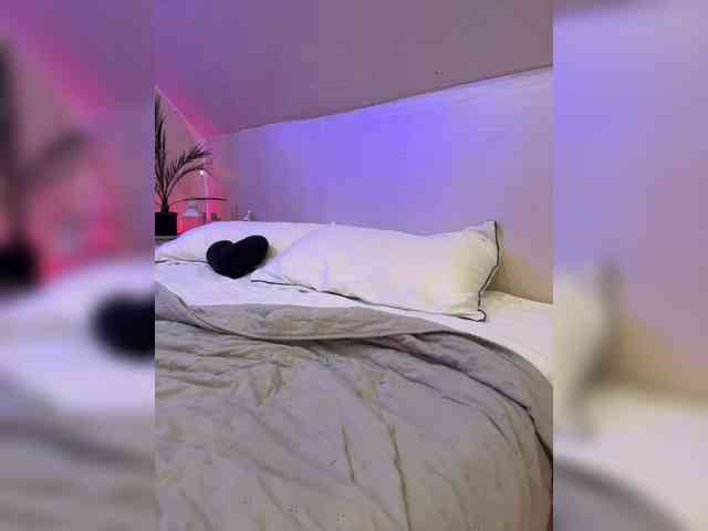PauLiiine webcam