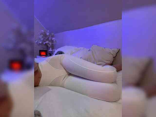 PauLiiine webcam