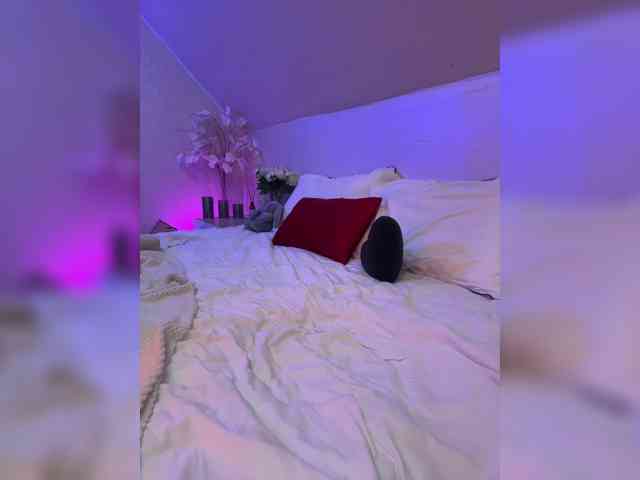 PauLiiine webcam