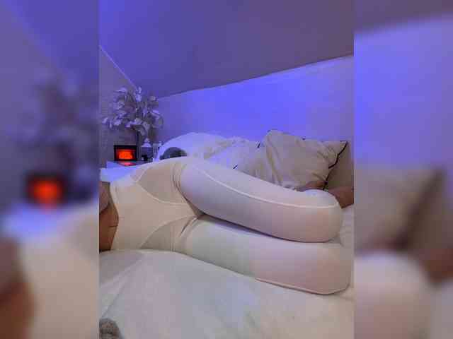 PauLiiine webcam