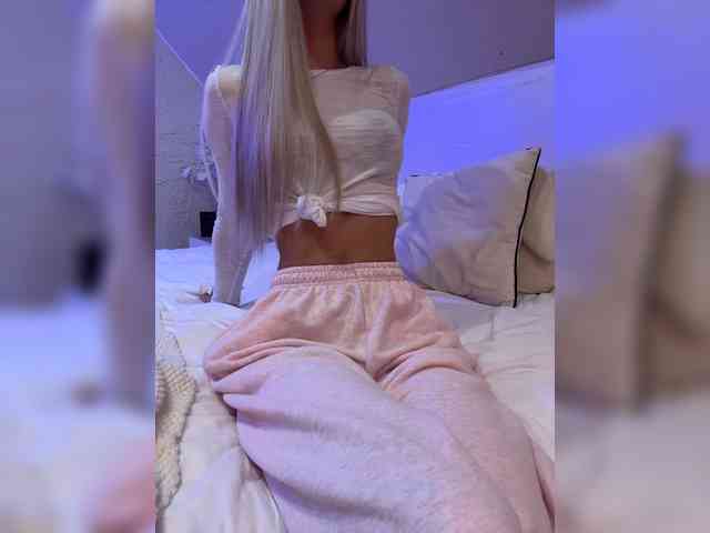 PauLiiine webcam