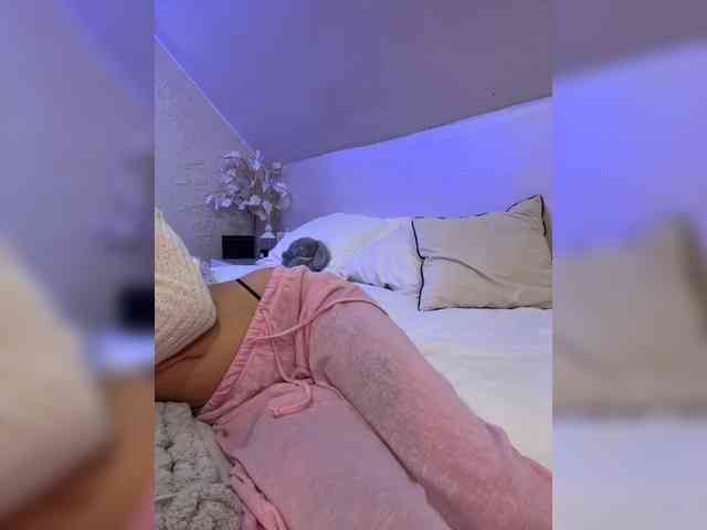 PauLiiine webcam