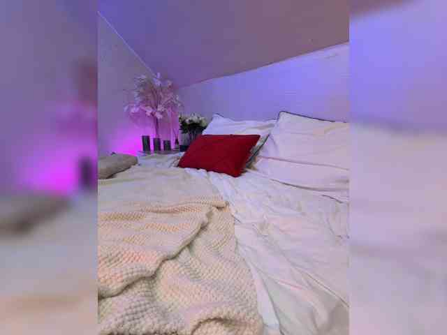 PauLiiine webcam