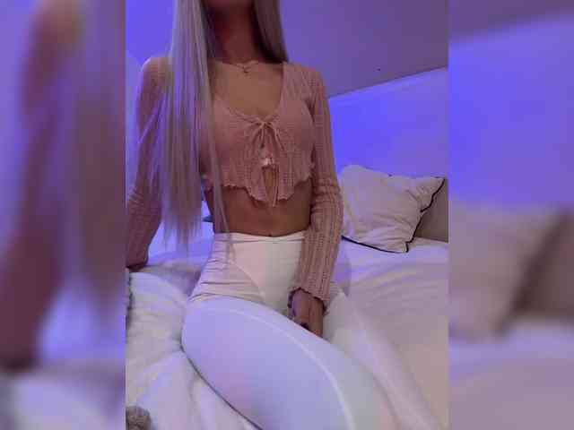PauLiiine webcam