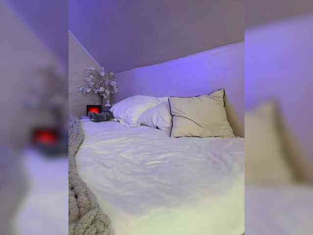 PauLiiine webcam