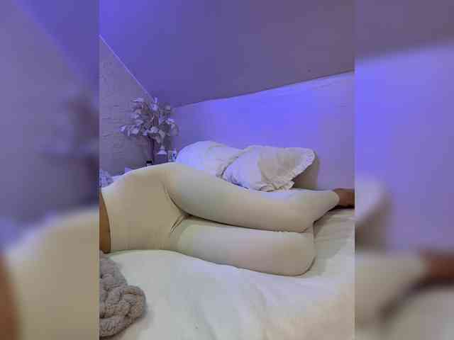 PauLiiine webcam