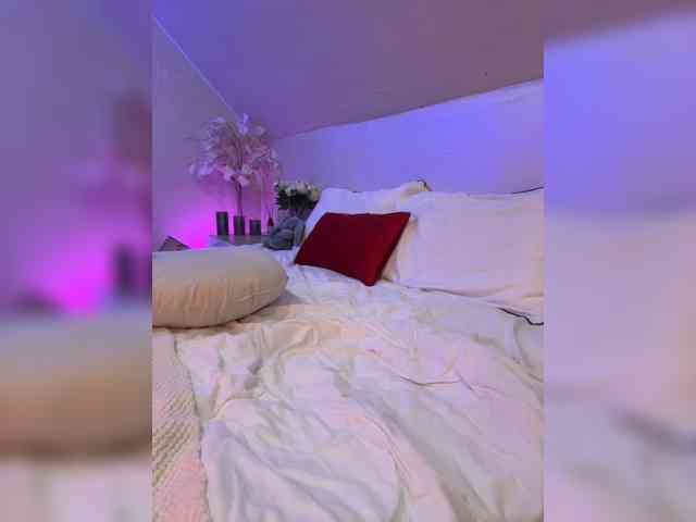 PauLiiine webcam