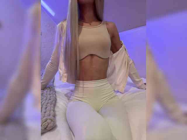 PauLiiine webcam