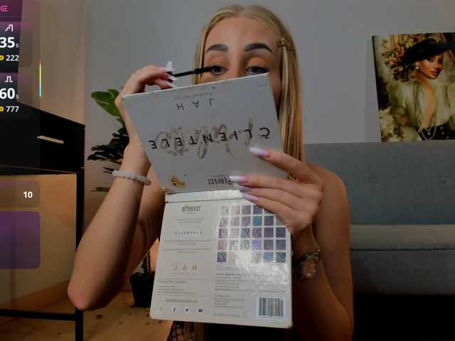 Mia-Milan18 live cam on BongaCams