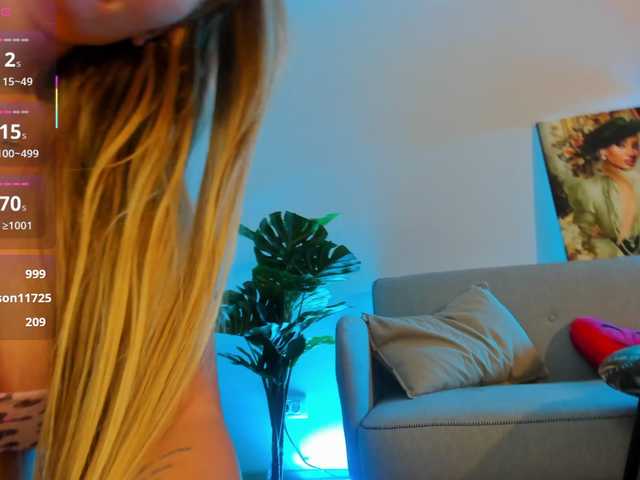 Mia-Milan18 live cam on BongaCams