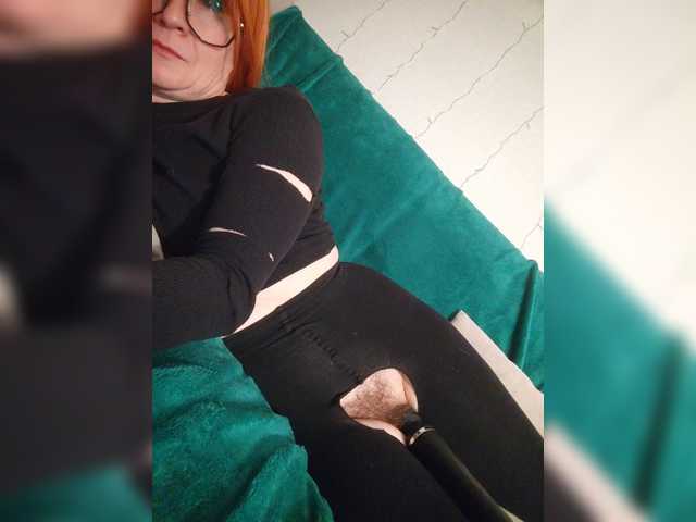 Mary_Traxwell live cam on BongaCams