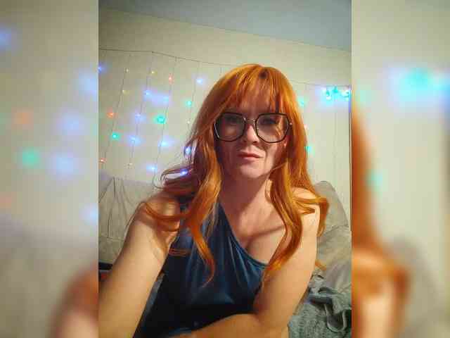 Mary_Traxwell webcam