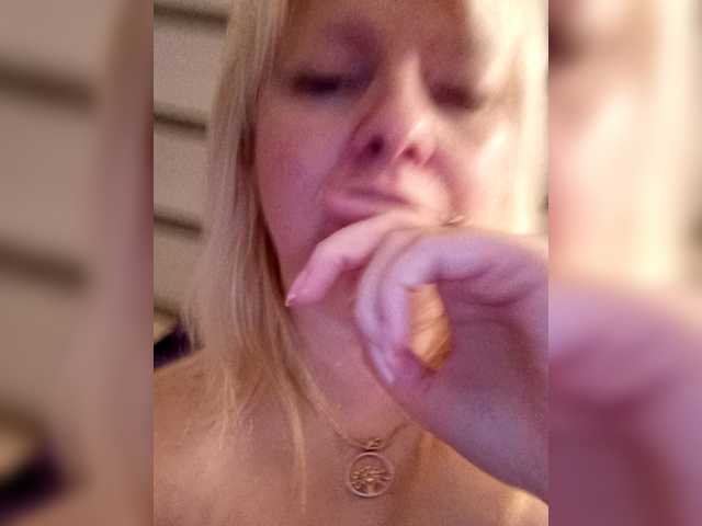  Sukie-Sukie chat room