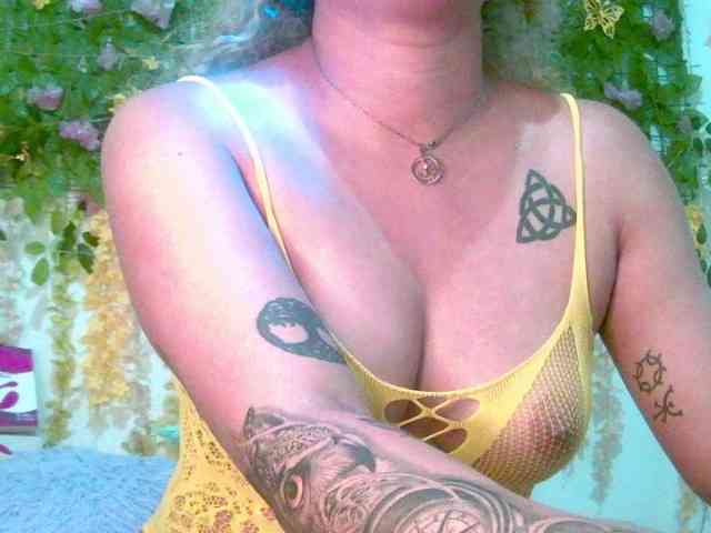 Crystal25