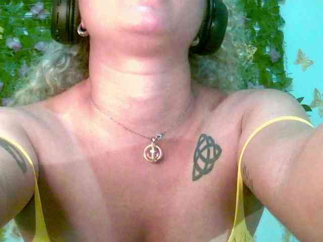 Crystal25 webcam