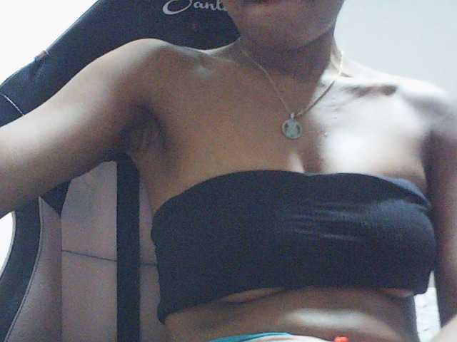 fariana live cam on BongaCams