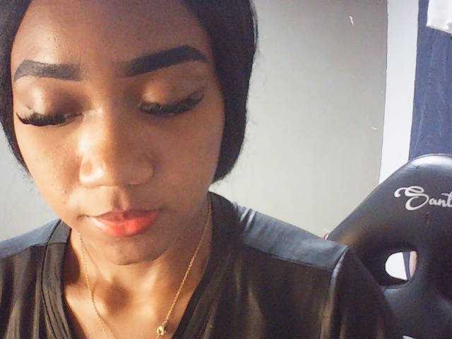 fariana live cam on BongaCams
