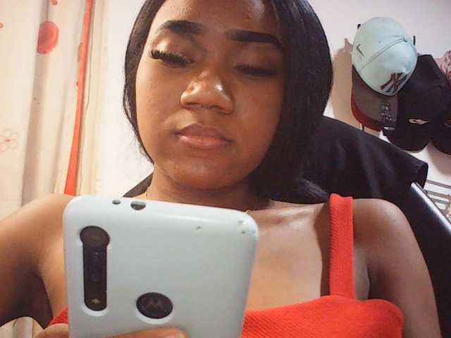 fariana live cam on BongaCams