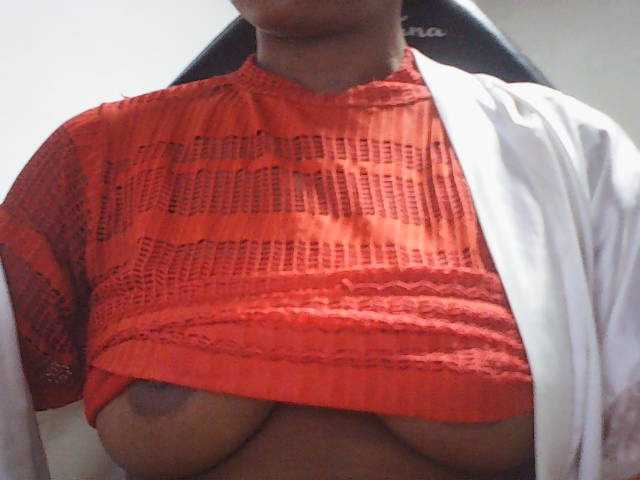 fariana live cam on BongaCams