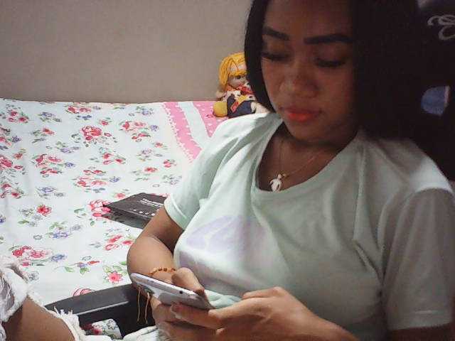 fariana live cam on BongaCams
