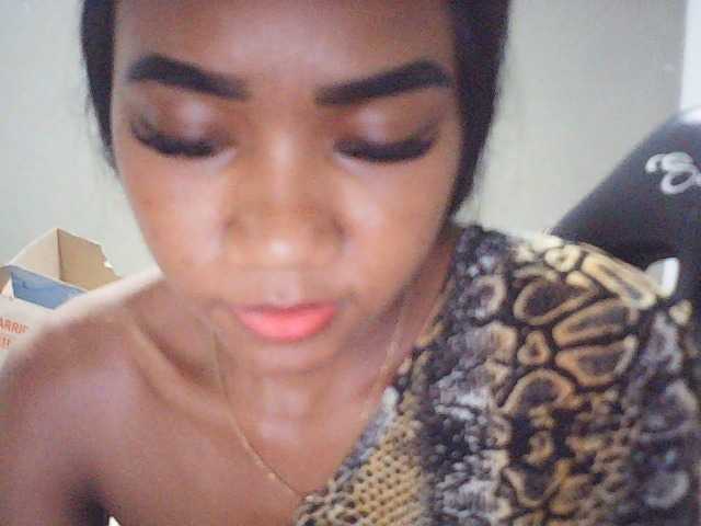 fariana live cam on BongaCams