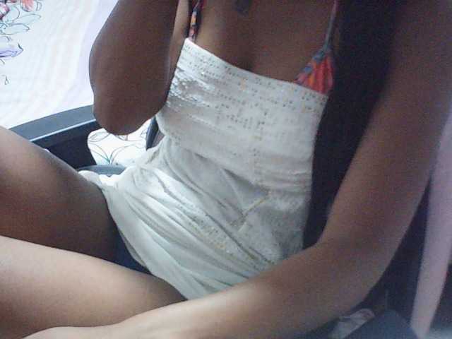fariana live cam on BongaCams