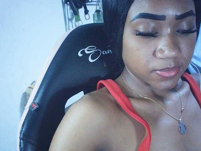 fariana live cam on BongaCams