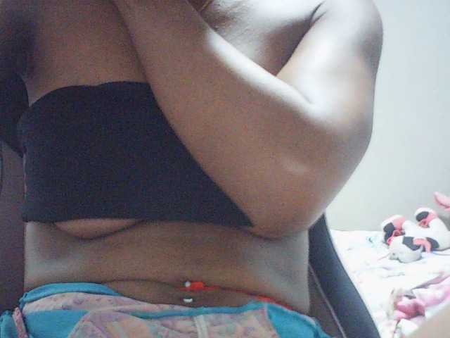 fariana live cam on BongaCams