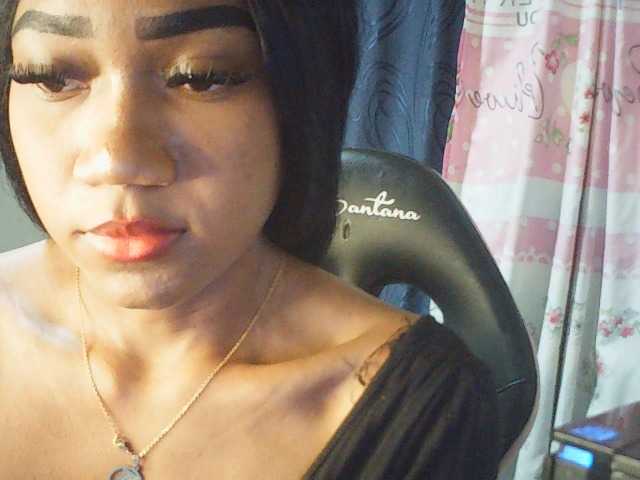 fariana live cam on BongaCams