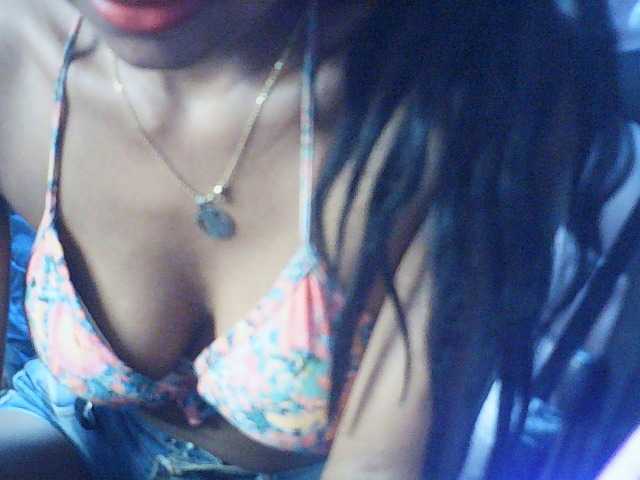 fariana live webcam show