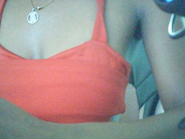 fariana live cam on BongaCams