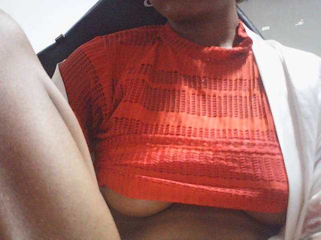 fariana live cam on BongaCams