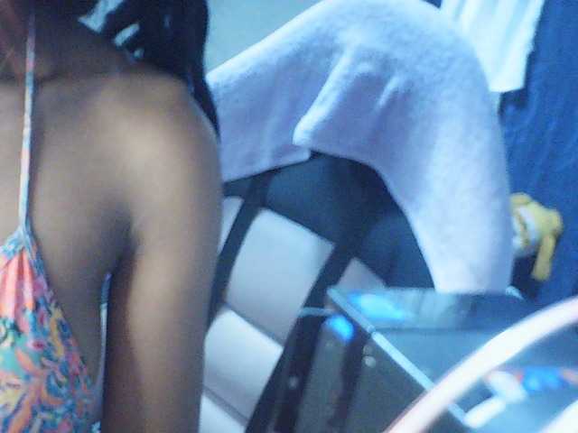 fariana live cam on BongaCams