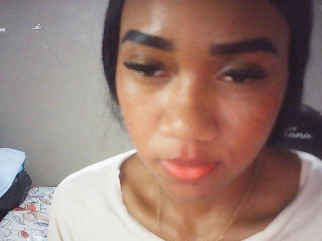 fariana live cam on BongaCams