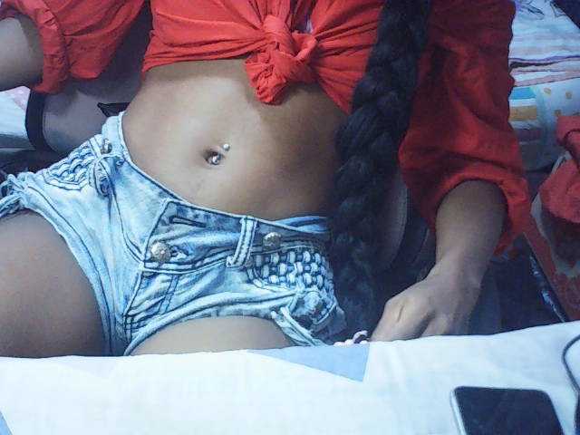 fariana live cam on BongaCams
