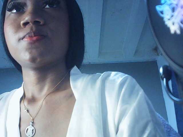 fariana live cam on BongaCams