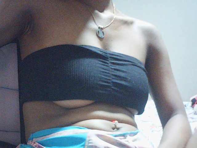 fariana live cam on BongaCams