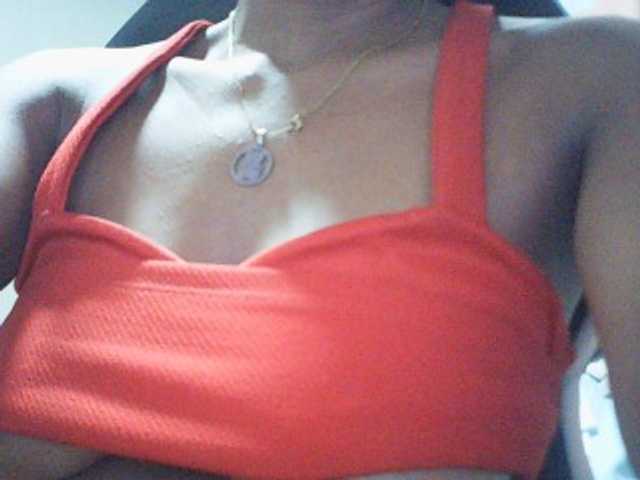 fariana live cam on BongaCams