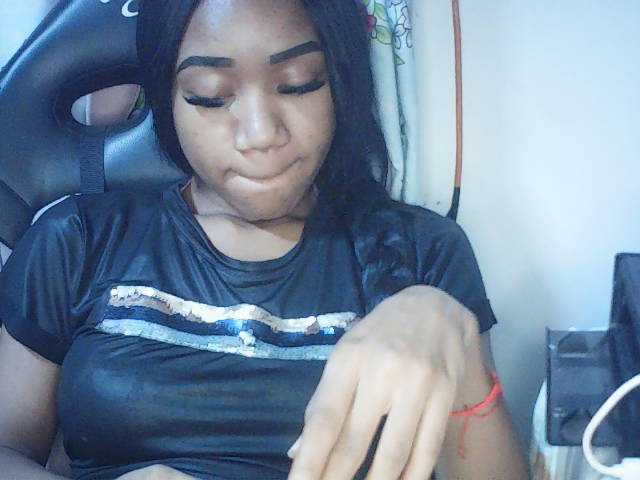 fariana live cam on BongaCams