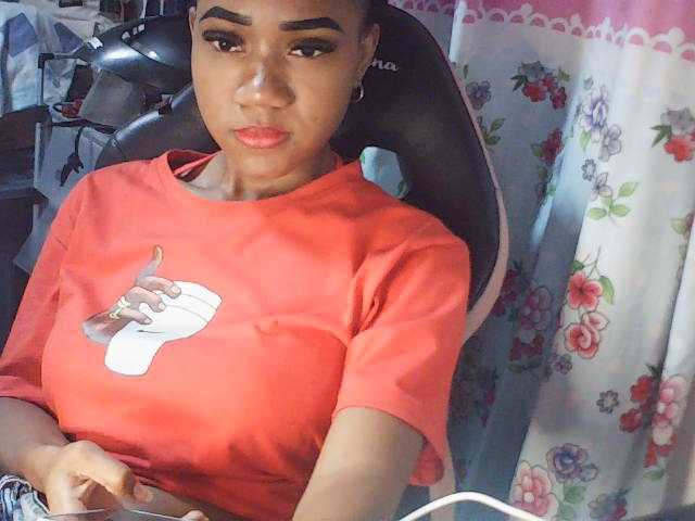 fariana live cam on BongaCams