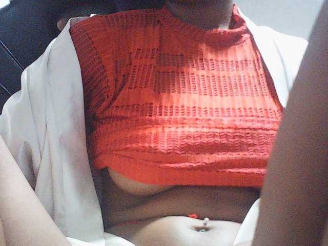 fariana live cam on BongaCams