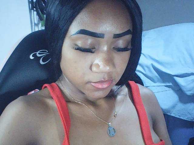 fariana live cam on BongaCams