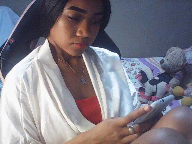 fariana live cam on BongaCams