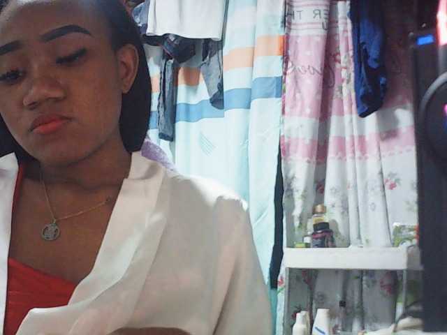 fariana live cam on BongaCams