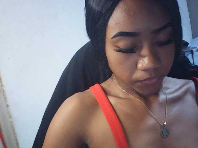 fariana live cam on BongaCams