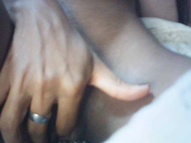 fariana live cam on BongaCams