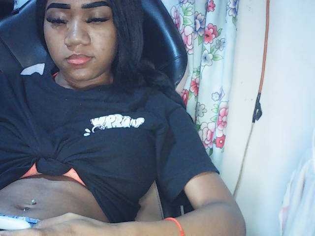 fariana live cam on BongaCams